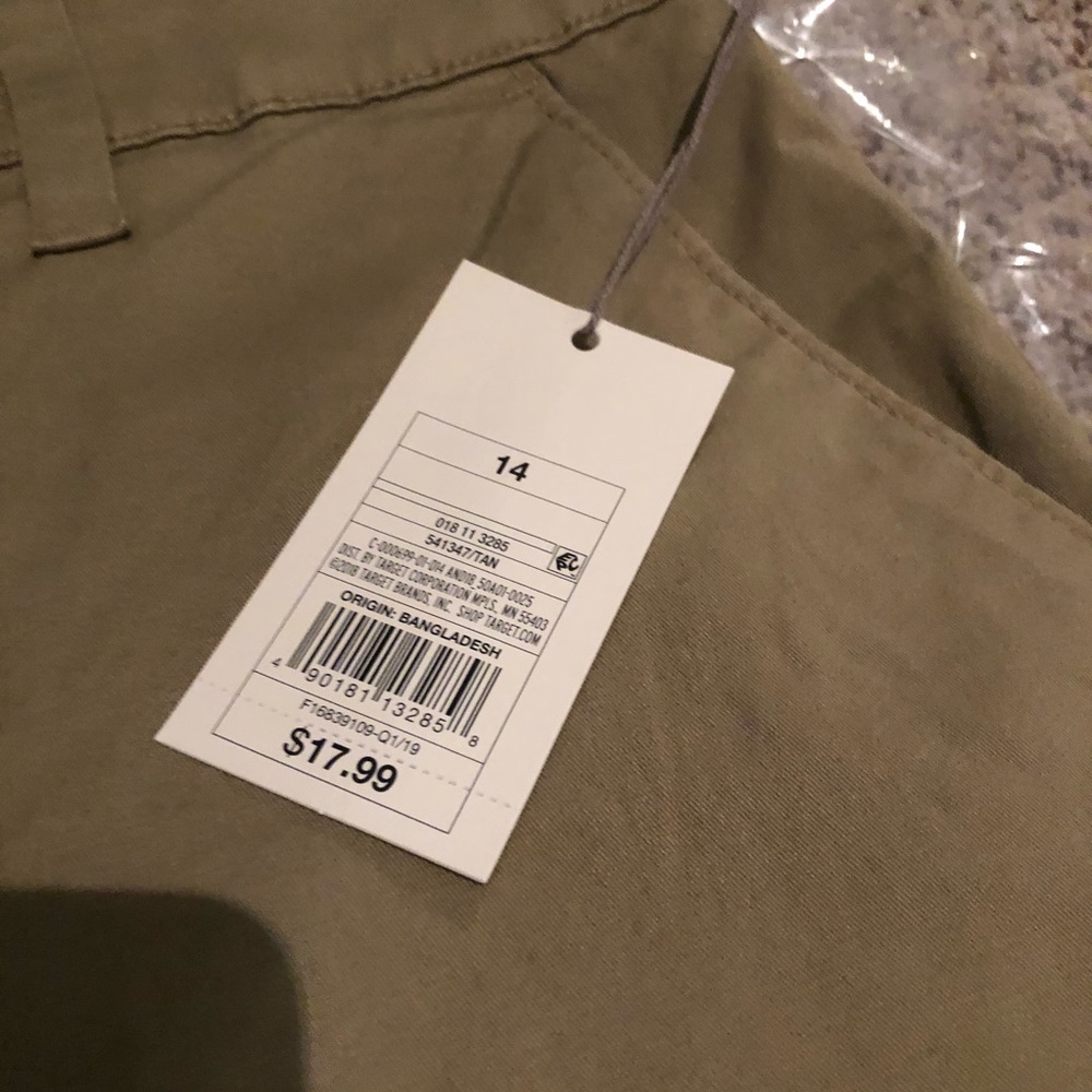 Chino shorts - Picture 2 of 6